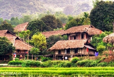  Sapa - Su Pan - Giang Ta Chai - Den Thang  (-/P/C)