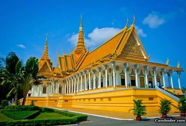 Arrivo a Siem Reap - il Museo Nazionale di Angkor - Cucina di strada (C)