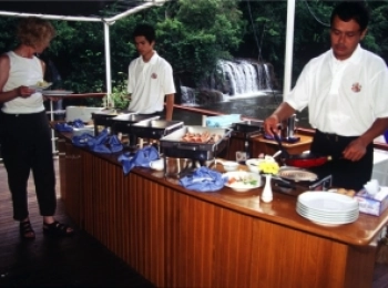 A monte: Bangkok - Ban Kao - Ban Hin Dad - Bangkok 4 giorni