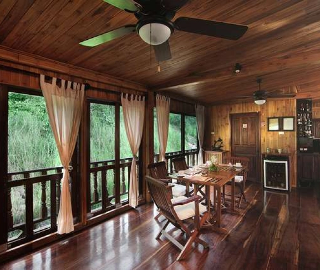 Mekong Pearl