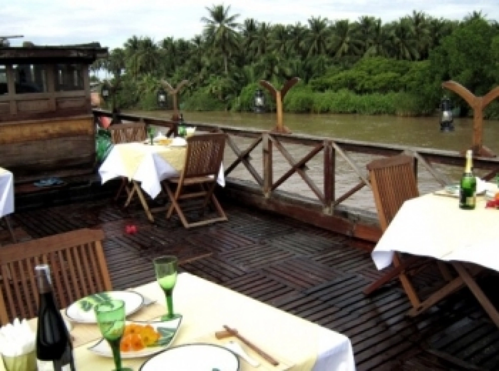 Vam Nuoc Trong - Mo Cay (B)