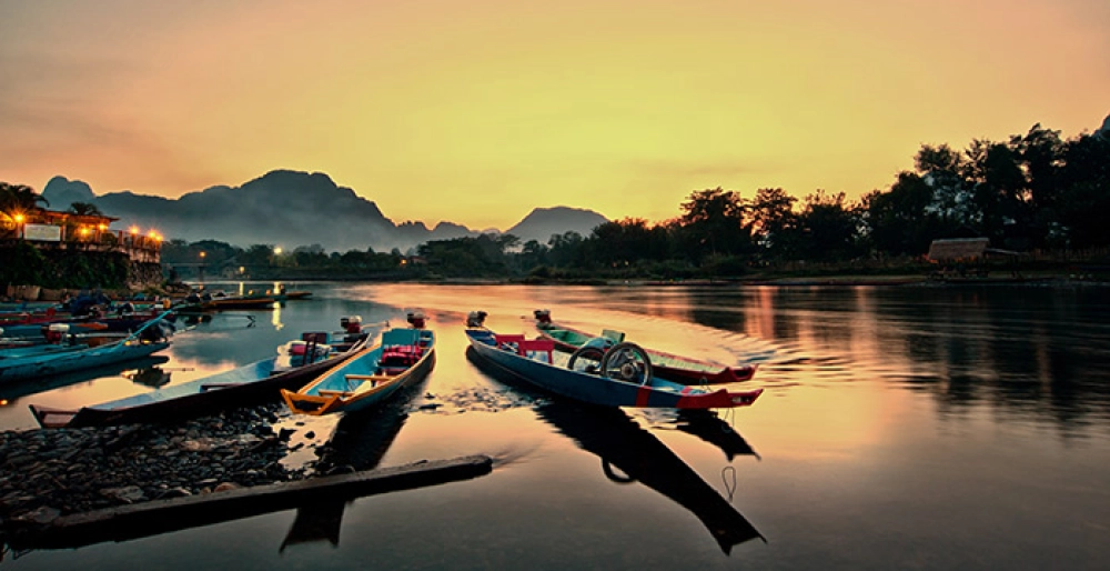 Natura selvaggia lungo il possente Mekong (B, L, D)