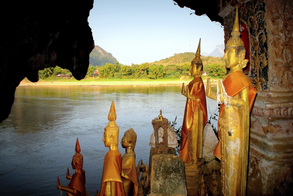 Laos (B, L, D)