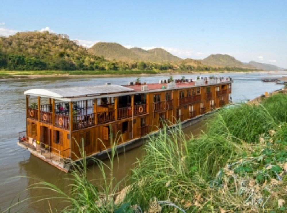 Luang Prabang - Imbarco (L,D)