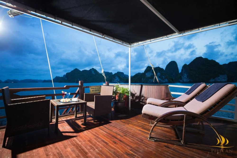 Baia d’Ha Long - Bai Tu Long – Baia d’Ha Long (B, L, D)