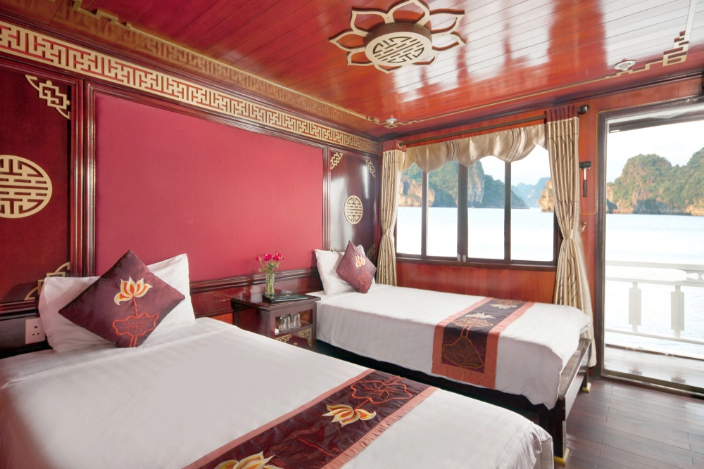 Hanoi – Baia d’Halong (L, D)