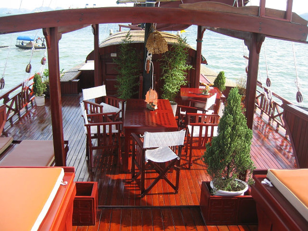 Village de Vung Vieng – Port d’Hon Gai (Brunch)