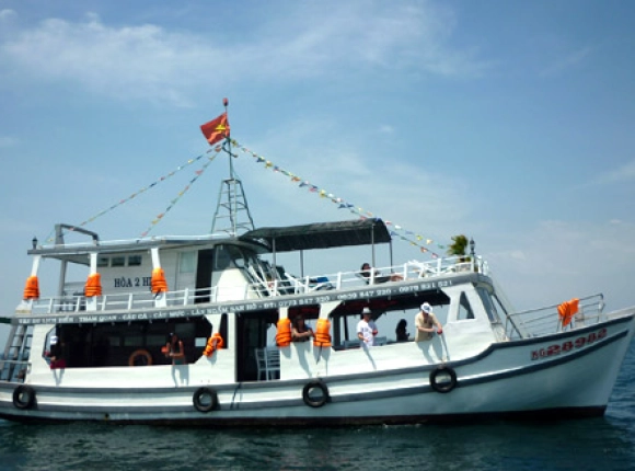 Excursion de pêche et plongée en contemplant les coraux au nord de l'île de Phu Quoc