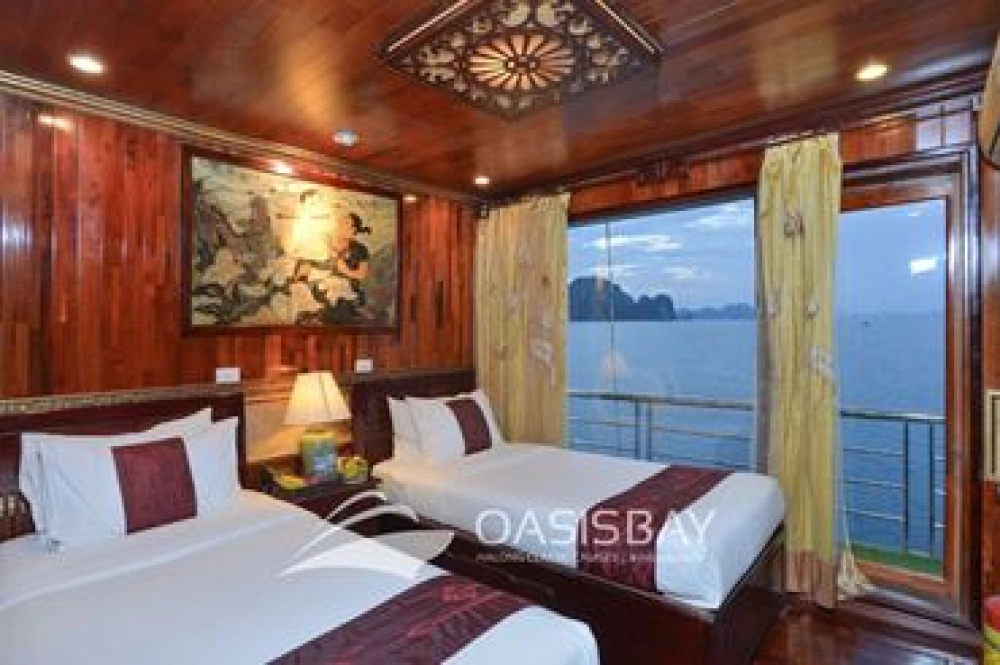 Baia di Halong - Hanoi (B, Br)