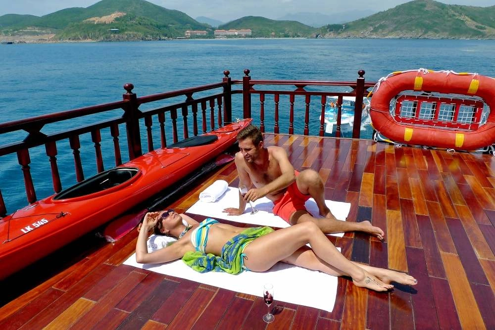 Nha Trang (L)