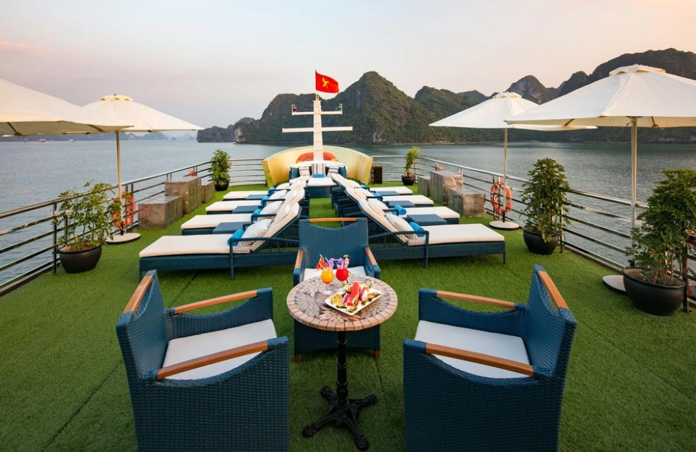 Baie de Lan Ha – Hanoi (B, BR)