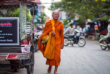 Arrivée à Phnom Penh (-)