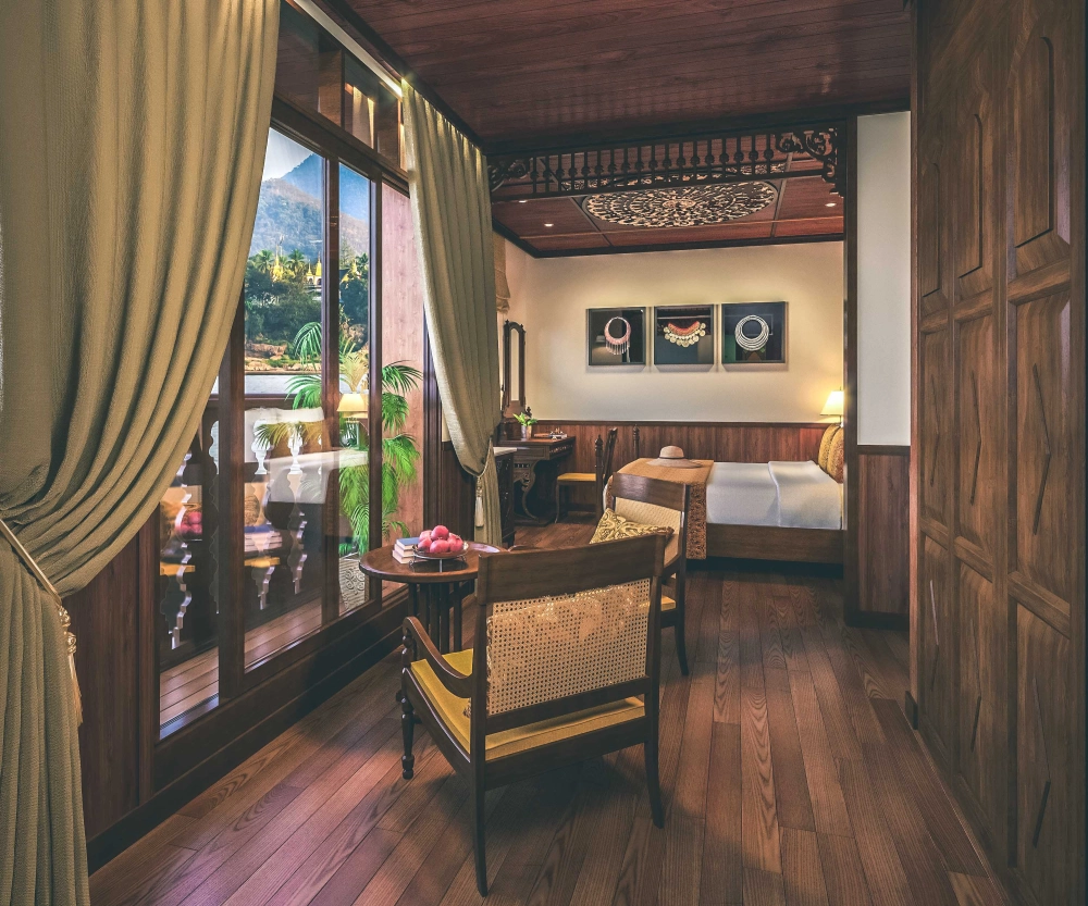 Luang Prabang (B, L,D )