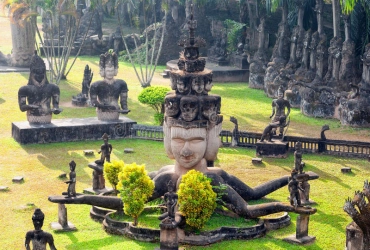 Città di Vientiane - Parco di Buddha