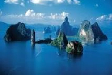 Phuket – Isola di Similan (B, L) Join Speed Boat con guida parlante inglese