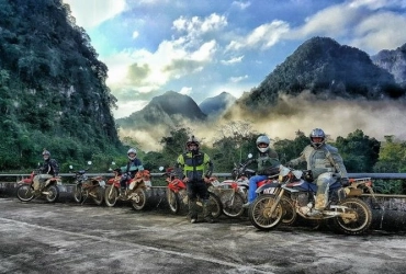 Ho Chi Minh City - Da Lat (B) ~ 295 km