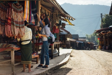 Luang Prabang - Grotta di Pak Ou - Luang Prabang (B)