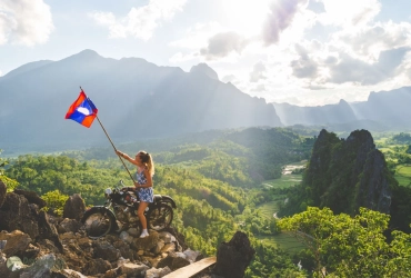 Xiang Khuang - Vang Vieng (B)