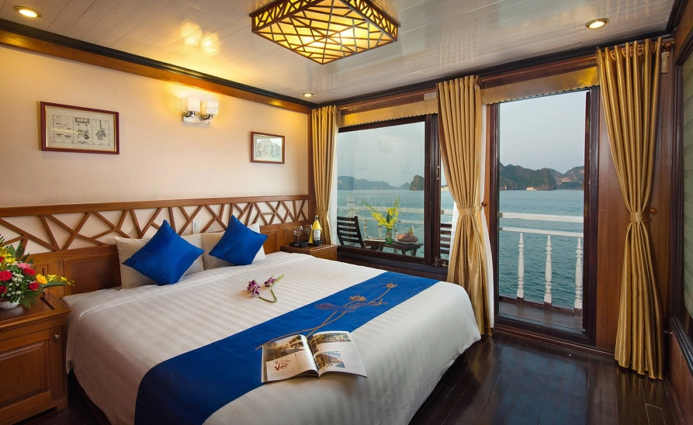 Hanoi - Baia di Ha Long (L,D)
