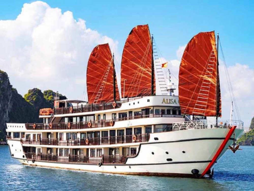 Baia di Halong - Giornata di Kayak alla grotta del Drum e alla grotta di Ho Dong Tien