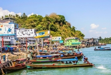 Isola Thay Yae - Kawthaung - Yangon (B)