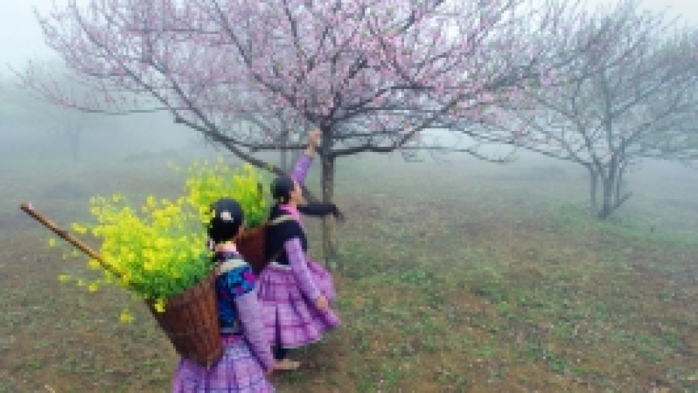 Kampong Chhnnang (B, L, D)