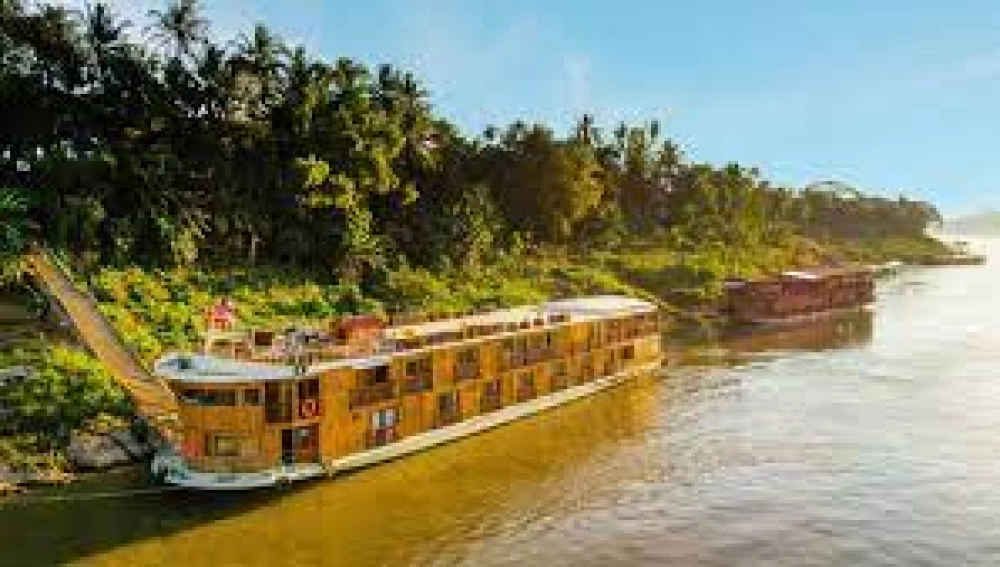 Mercoledì: FIUME DI MEKONG - KA'OM SAMNOR - ATTRAVERSAMENTO DELLA FRONTIERA DI VINH XUONG - CHAU DOC - MY AN HUNG (B, L, D)