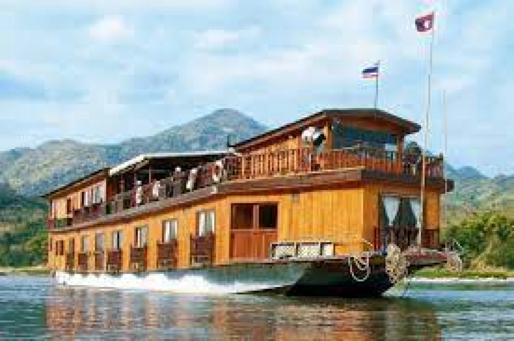 Giovedì: FIUME DI MEKONG - BINH THANH/ SA DEC - CAI BE (B, L, D)