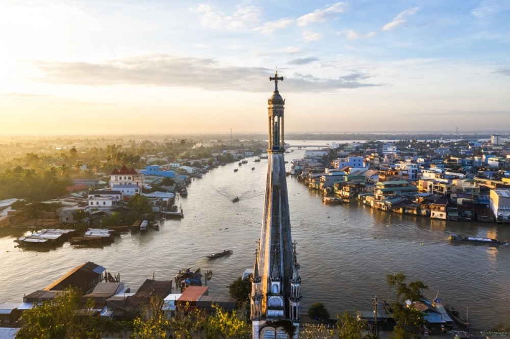 Saigon – Cai Be – Can Tho – Long Xuyen (L, D)