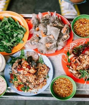 Assaggiare il delizioso cibo di strada di Hanoi in 3 ore