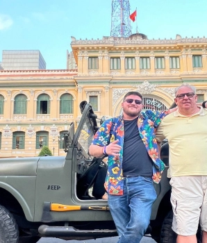 Escursione a Saigon: Avventura in Jeep nei Luoghi Simbolo