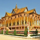 Intervista a Phnom Penh e Siem Reap: viaggio di 3 giorni