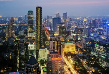 Arrivo a Bangkok (-) Senza guida