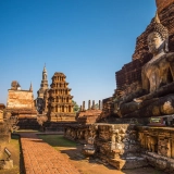 Esplorando la Thailandia: Un Viaggio tra Storia, Natura e Relax