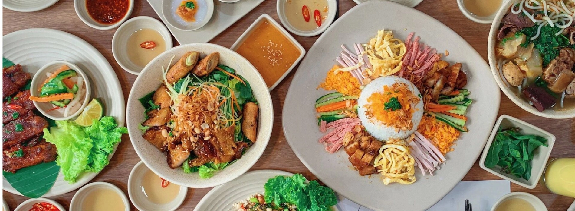Food tour Hue: la diversità della cucina dell'antica capitale