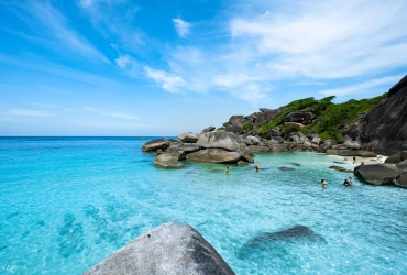 Phuket - Isola di Similan (B,L)