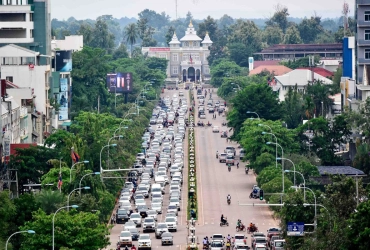Phnom Penh - Vientiane