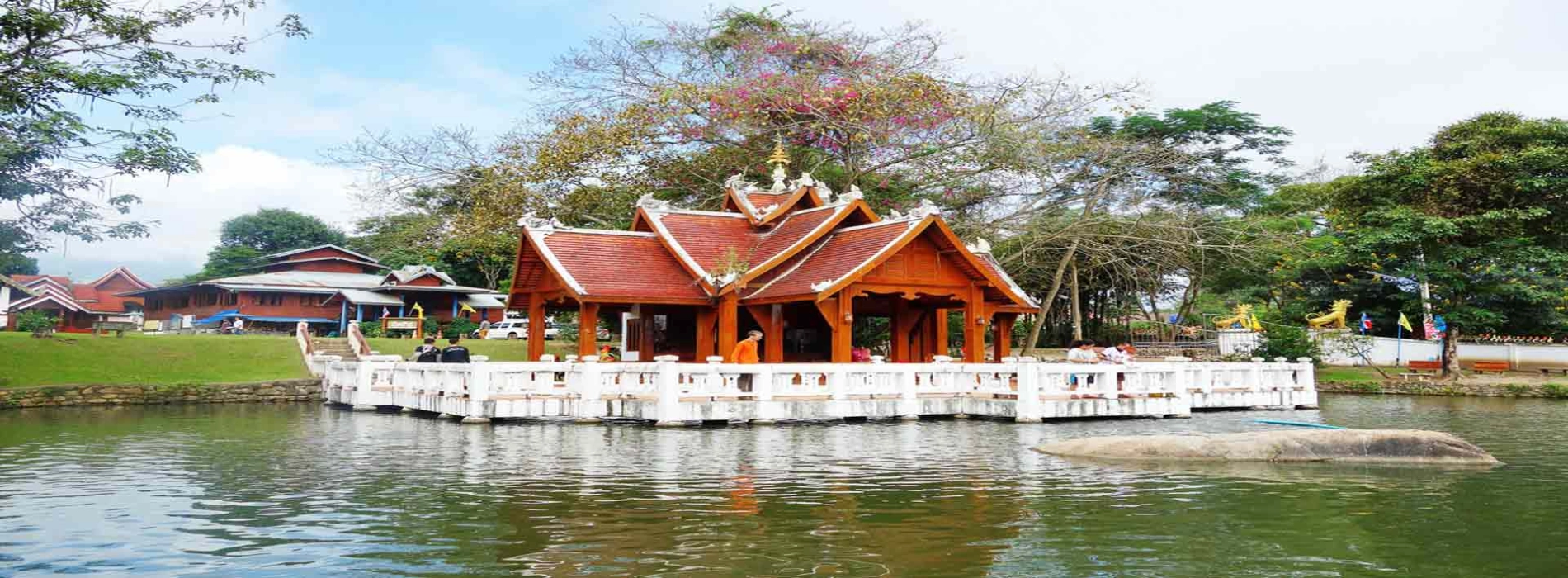 Wat Nam Hoo