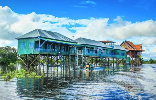 Una giornata al lago Tonle Sap in Cambogia