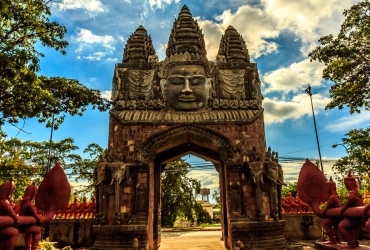 Trasferisce a Battambang
