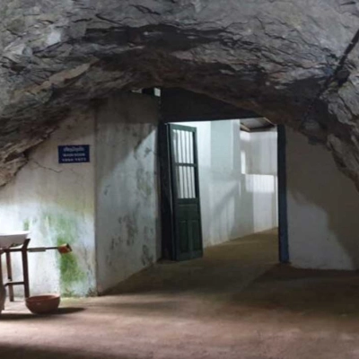 Grotta di Vieng Xai