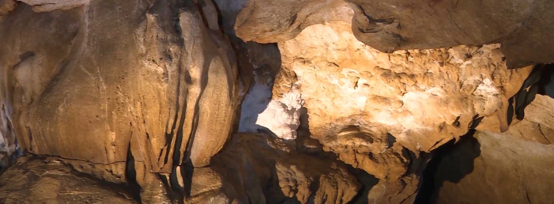 Grotta di Vieng Xai