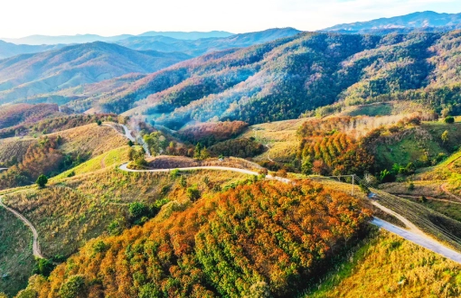 Mae Hong Son Loop: Un'avventura in moto attraverso la Thailandia settentrionale