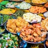 La top 10 dei cibi di strada del Laos da non perdere 2024