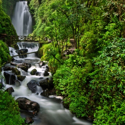 Cascata di Otavao