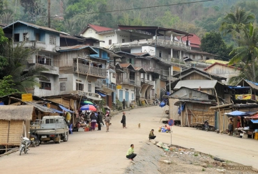 Muang Khua – Villaggi Tribali – Bountai