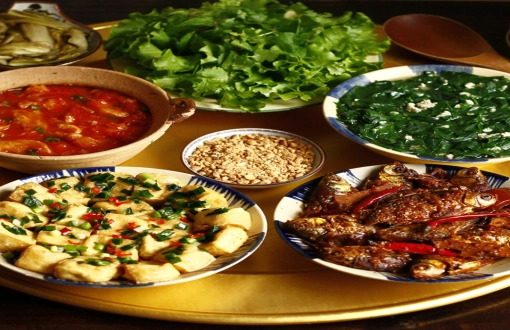 Piatti unici dell’epoca sovvenzionata da provare ad Hanoi