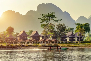 Vang Vieng - Vientiane (B)