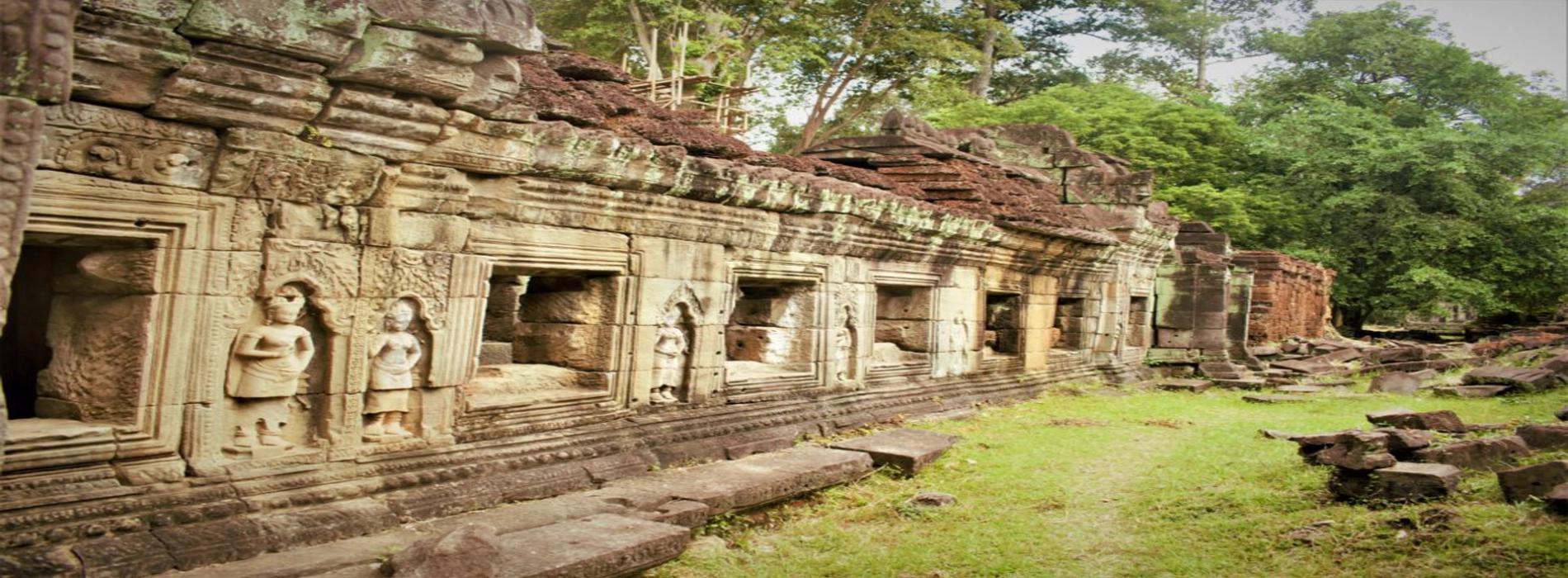 Wat Prasat Bakan