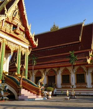 Tour di 2 Giorni e 1 Notte a Savannakhet
